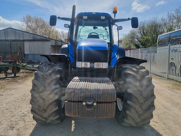Chris Atkin & Son Ltd - New Holland TM 175